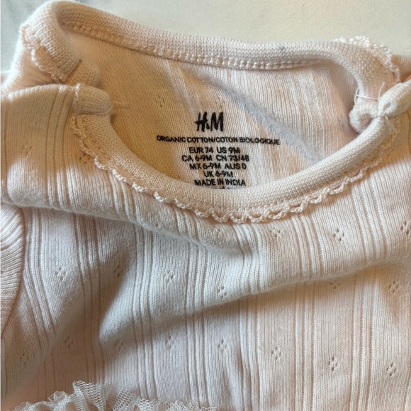 H&M Pink Tulle Baby Dress with bodysuit - Picture 2 of 4